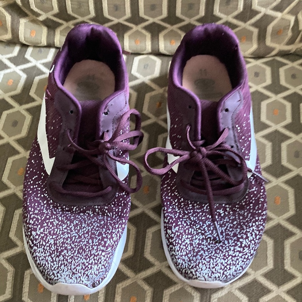 Size 11 Athletic shoes